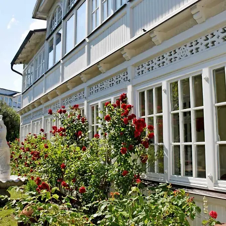 In Binzer Baederst Апартаменты *